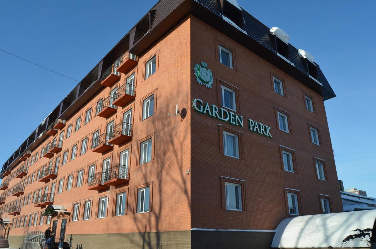 Golden Park Hotel Pavlodar Exterior foto