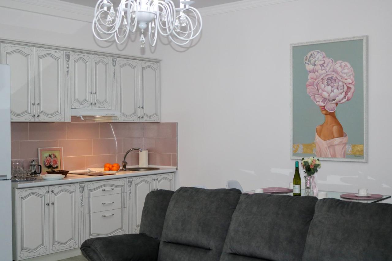 Golden Park Hotel Pavlodar Quarto foto
