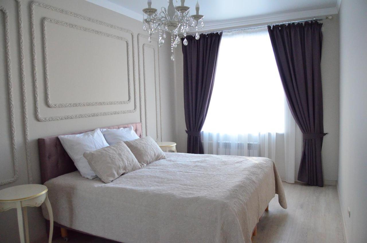 Golden Park Hotel Pavlodar Quarto foto