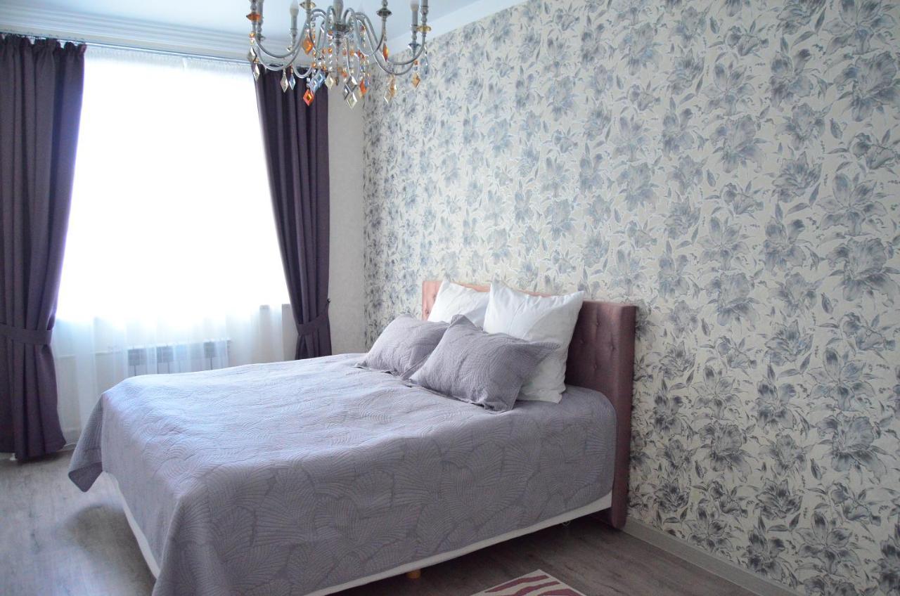 Golden Park Hotel Pavlodar Quarto foto